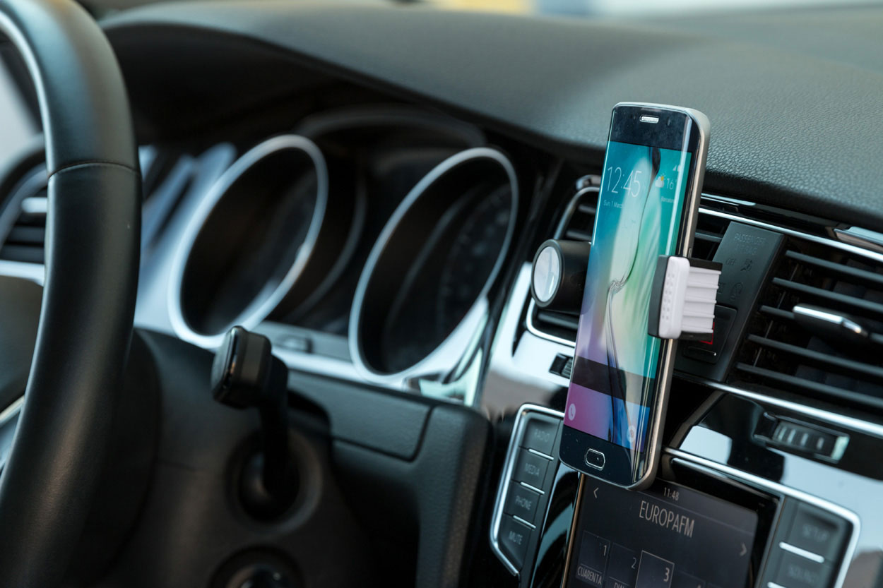 Dashim supporto porta cellulare per auto
